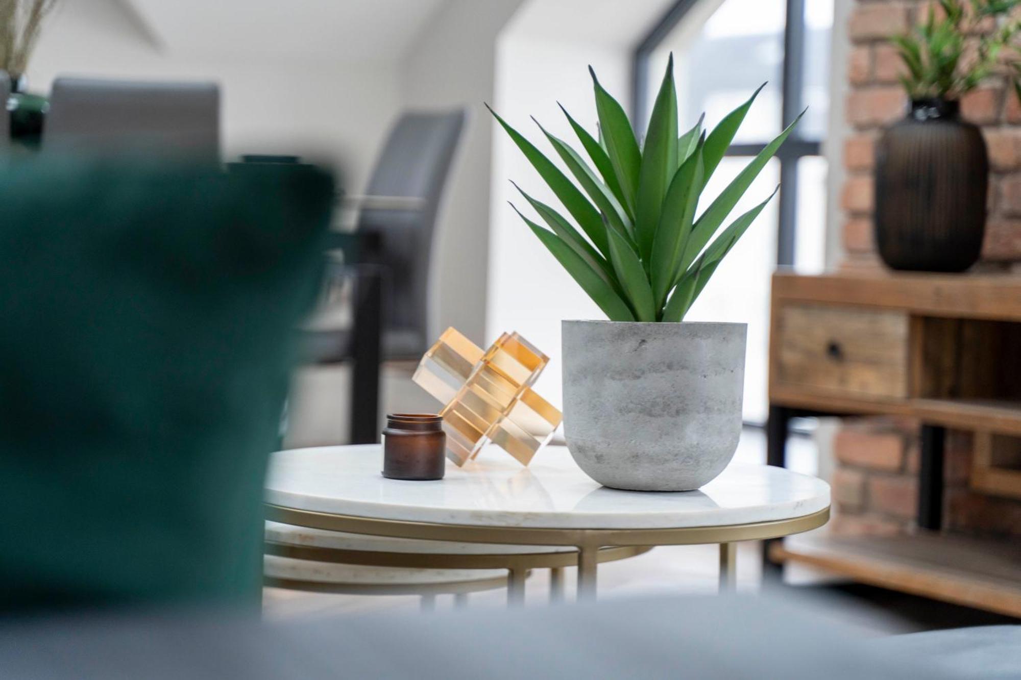 37 West Luxury Penthouse Apartment